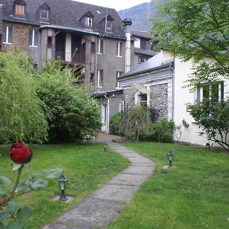 Céleste Hotel